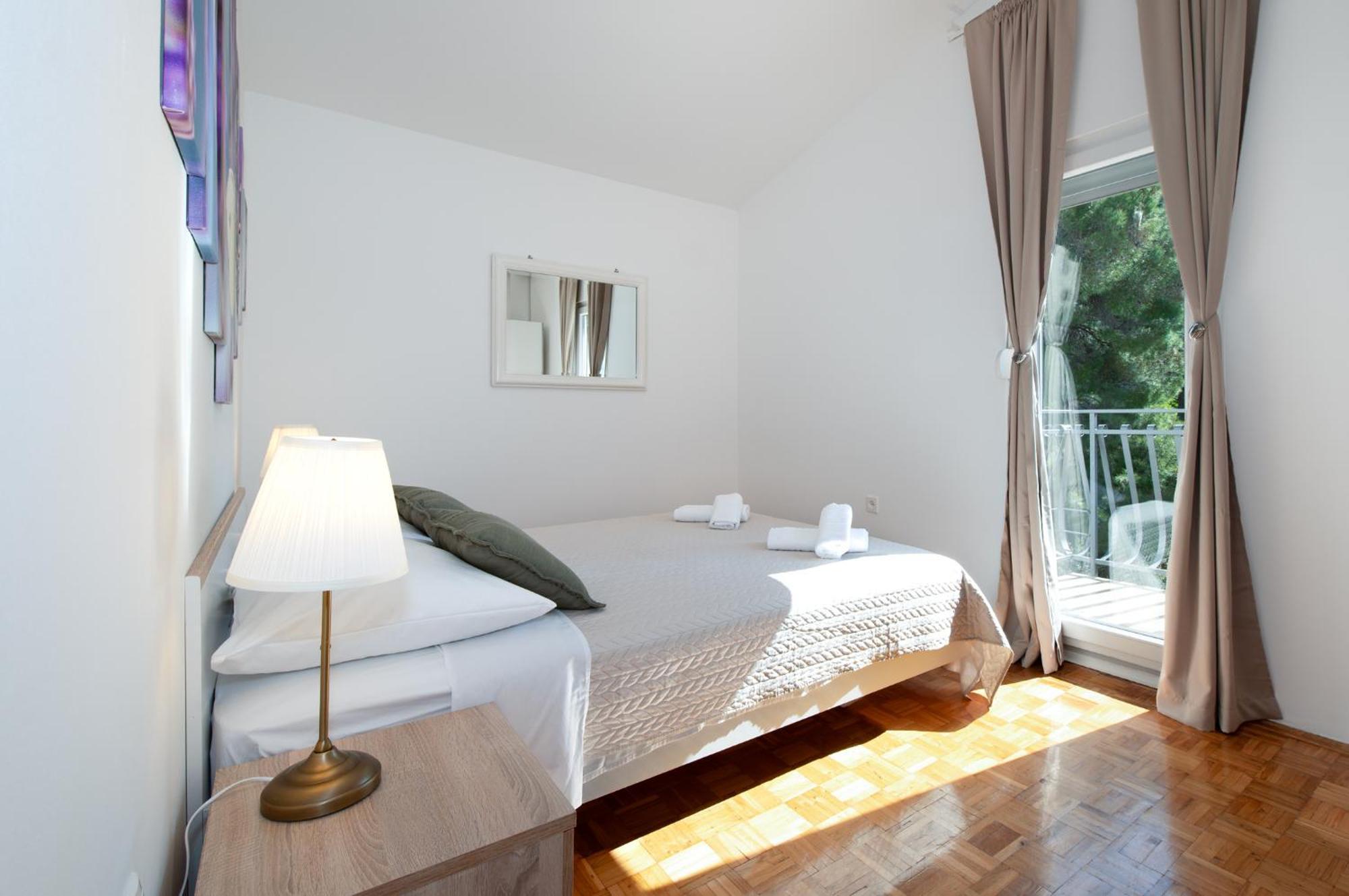 Villa Plenca - Heated Pool ! 시베니크 외부 사진