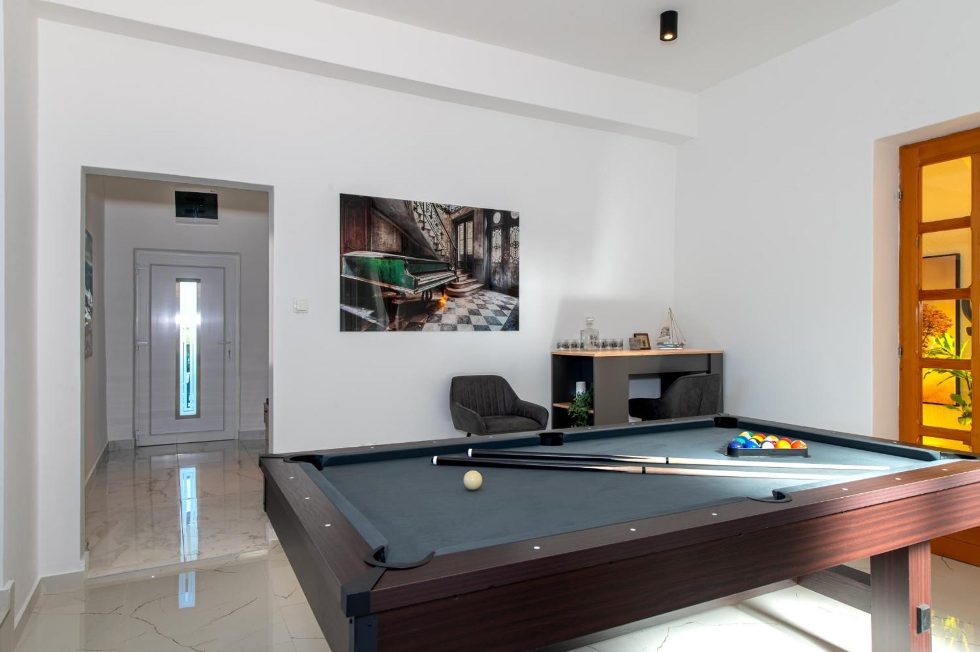 Villa Plenca - Heated Pool ! 시베니크 외부 사진