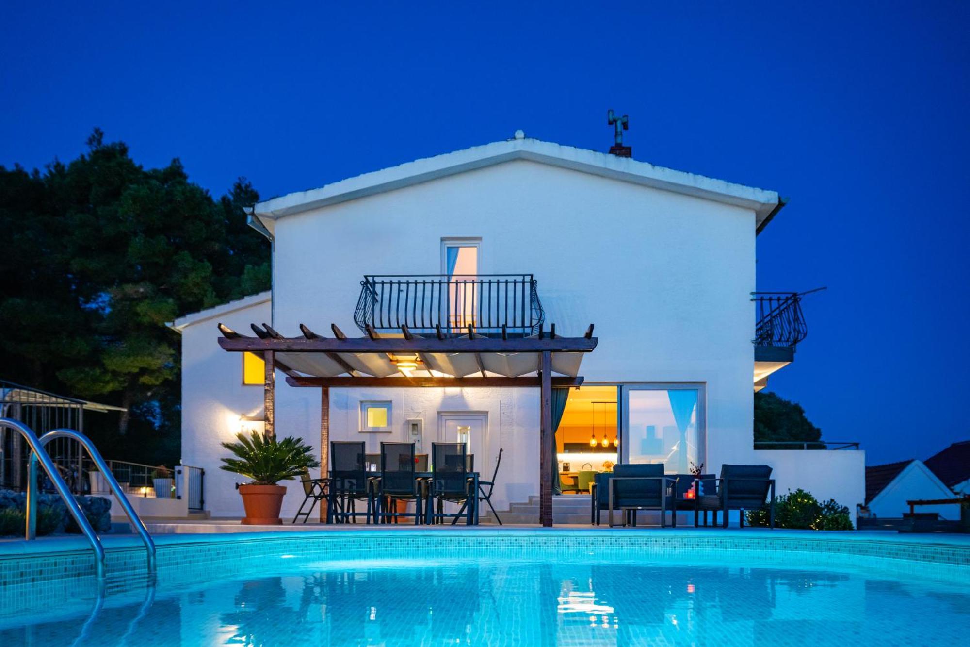 Villa Plenca - Heated Pool ! 시베니크 외부 사진