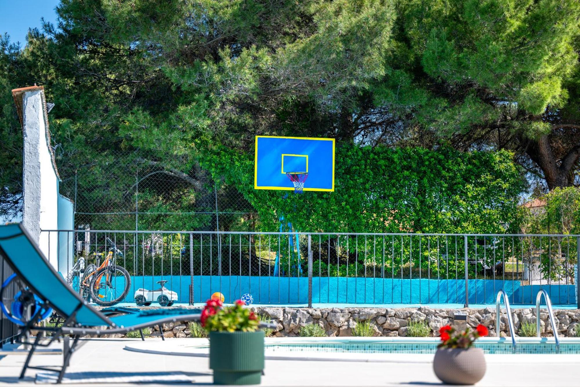Villa Plenca - Heated Pool ! 시베니크 외부 사진