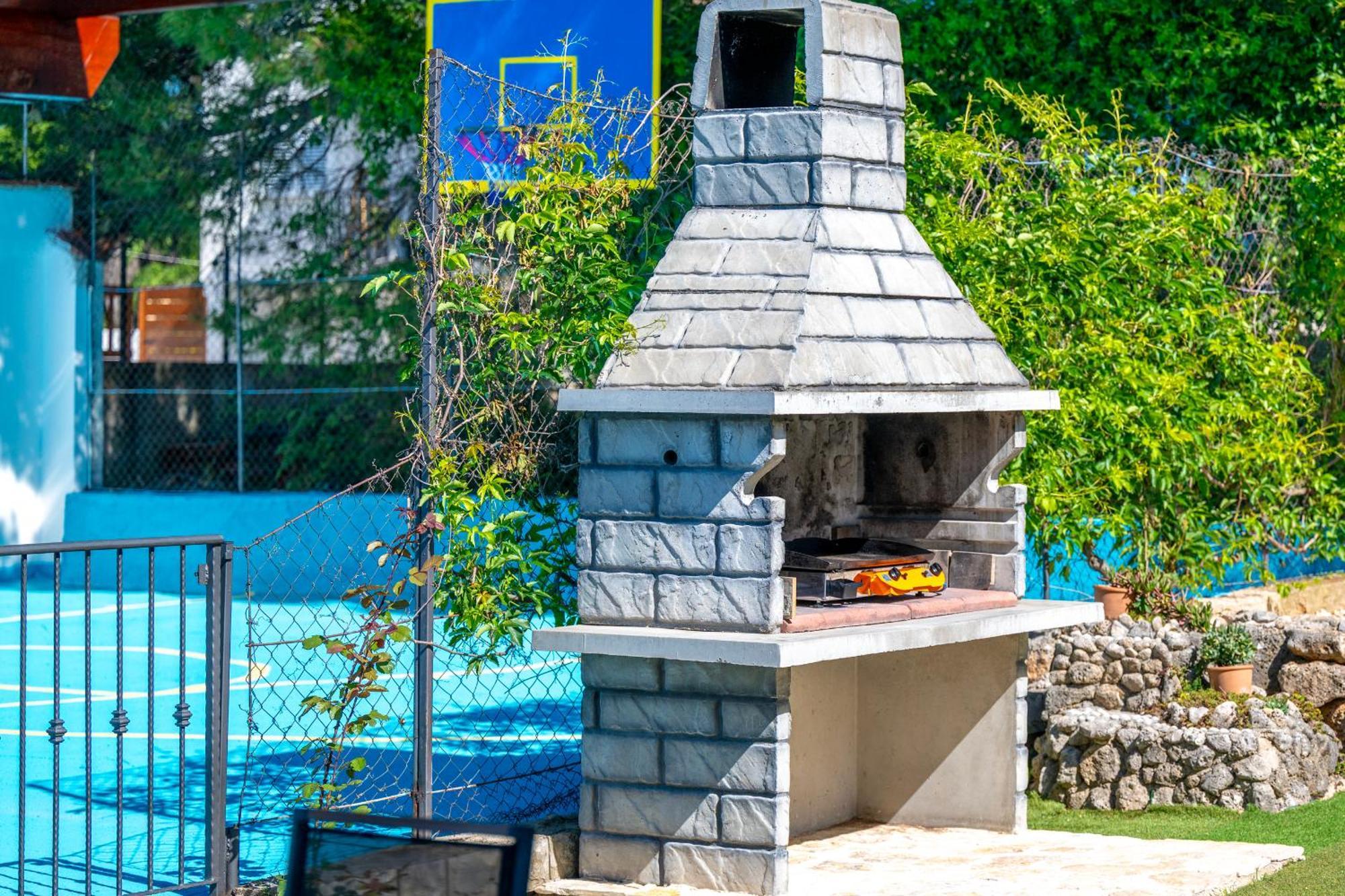 Villa Plenca - Heated Pool ! 시베니크 외부 사진