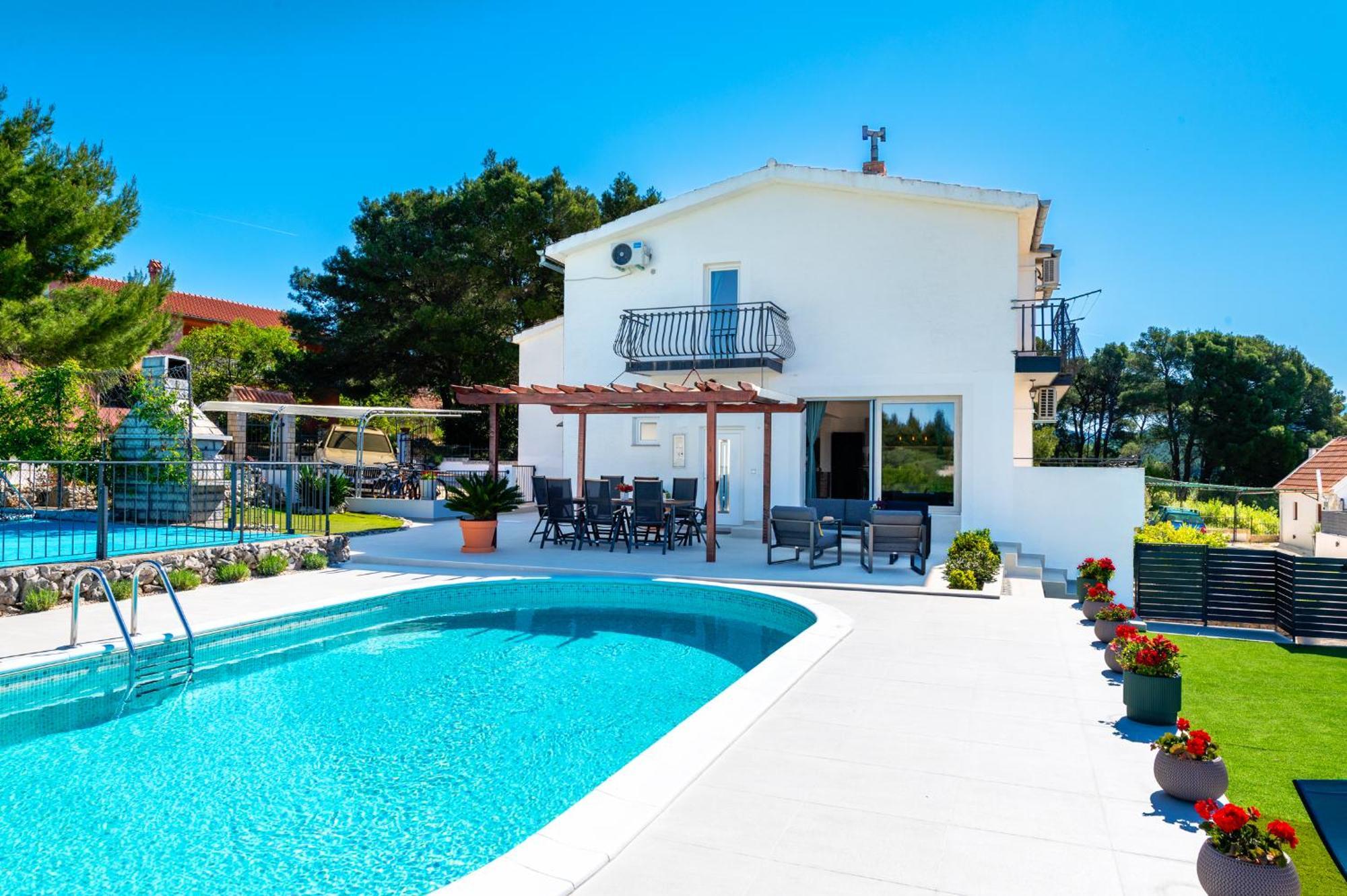Villa Plenca - Heated Pool ! 시베니크 외부 사진